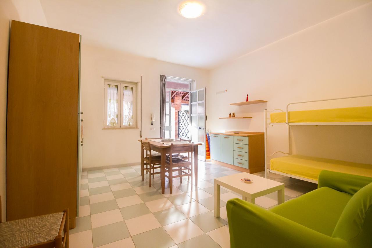 Residence Del Mare Casesicule Санта-Мария-дель-Фокалло Экстерьер фото