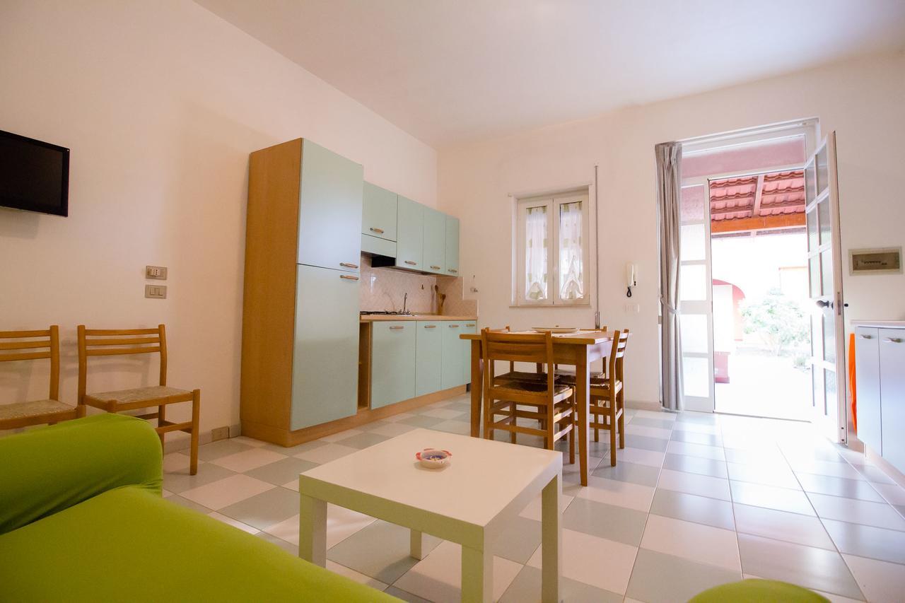 Residence Del Mare Casesicule Санта-Мария-дель-Фокалло Экстерьер фото