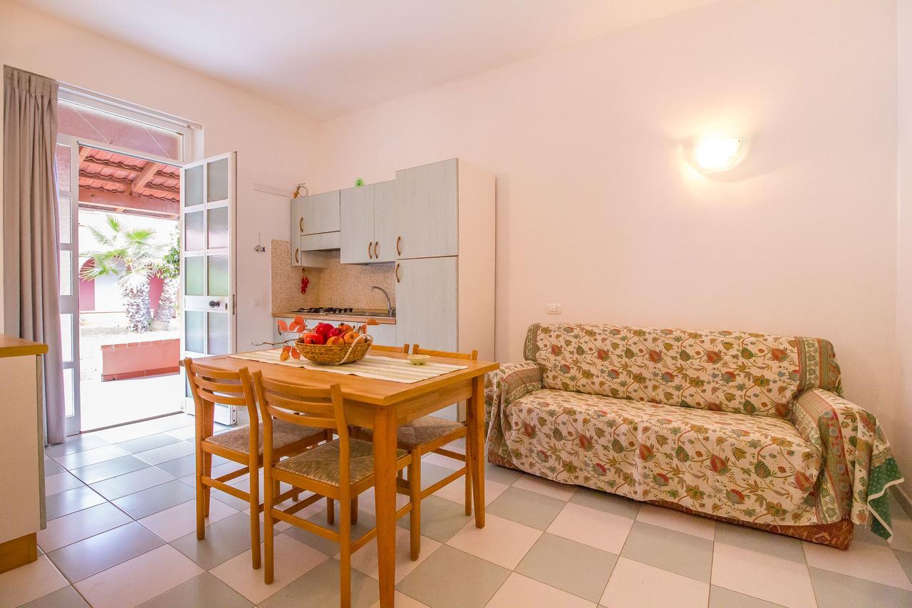 Residence Del Mare Casesicule Санта-Мария-дель-Фокалло Экстерьер фото